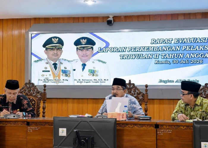 Bupati Tanjab Barat Tekankan Percepatan Kinerja dan Akuntabilitas OPD dalam Evaluasi Triwulan II 2026