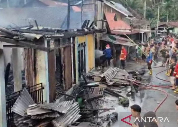 Wahai Perantau Pariaman Ini Ada Kabar 10 Rumah Kebakaran di Kampung Halaman