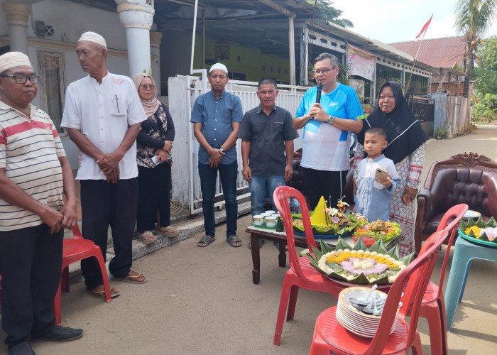 Kemas Faried Bangun Jalan 60 Meter untuk Kenang Almarhum Rafi Akbar, Warga Simpang Rimbo Gelar Syukuran