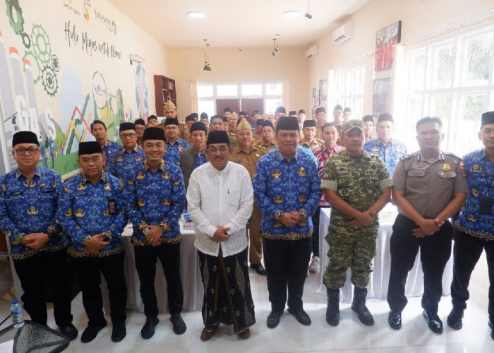 Rakor Camat dan Lurah Digelar di Betara, Bupati Tekankan Sinkronisasi Program hingga Pengelolaan Sampah