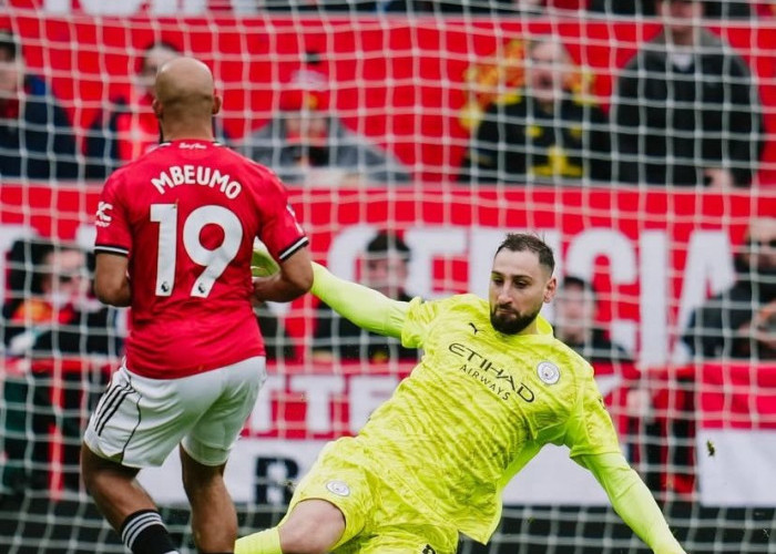 MU Sikat Manchester City 2-0, Debut Manis Michael Carrick