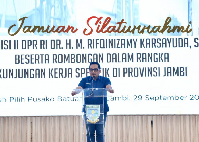 Langkah Progresif Maulana Tangani Banjir Diapresiasi, Ketua Komisi II DPR RI : 