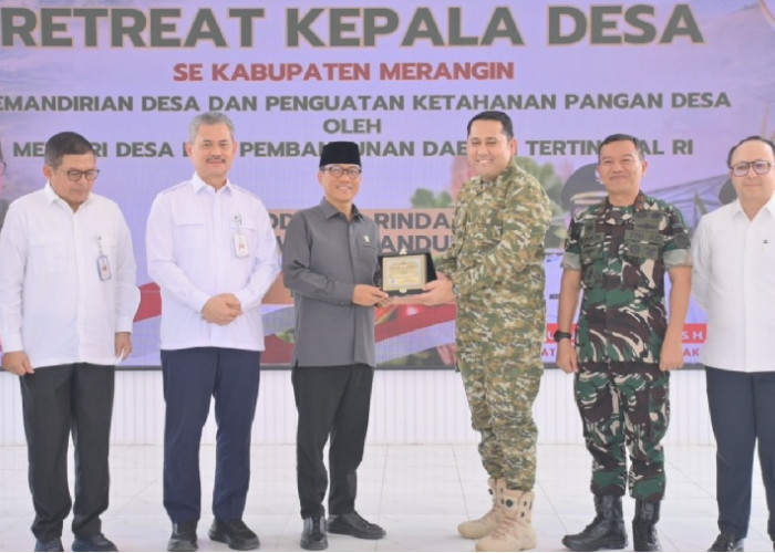 Mendes PDTT 'Hujani' Bantuan untuk Merangin, Bupati H M Syukur Sampaikan Apresiasi