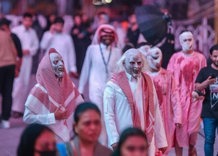 Masyarakat Arab Rayakan Halloween, Ini Tanggapan Ustadz Hilmi