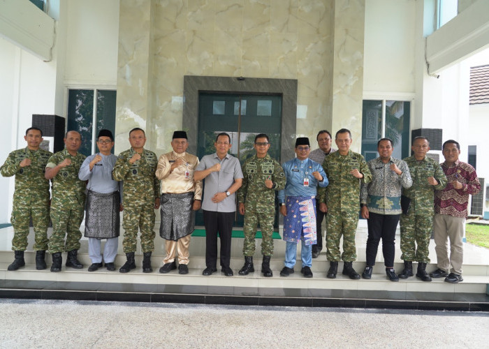Perkuat Sinergi TNI dan Pemerintah Daerah, Danrem 042/Gapu Silaturahmi ke Rumah Dinas Bupati Muaro Jambi