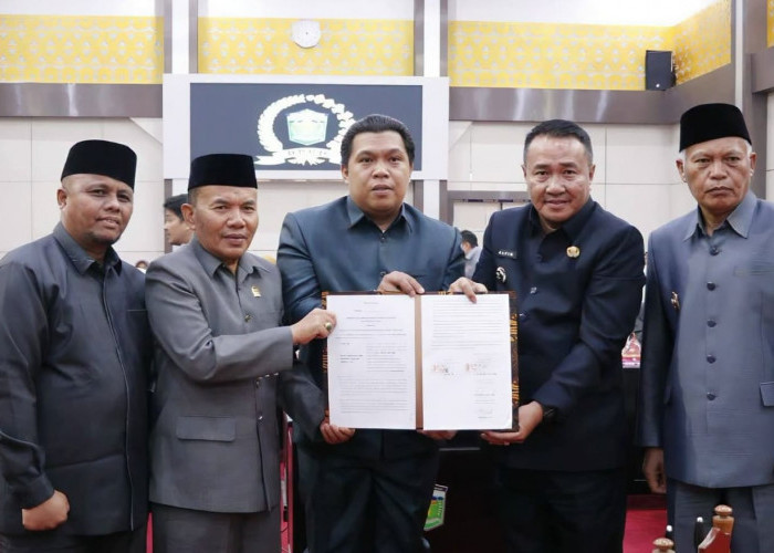 DPRD Setujui LKPD 2025, Wako Alfin Apresiasi Sinergi untuk Kemajuan Daerah