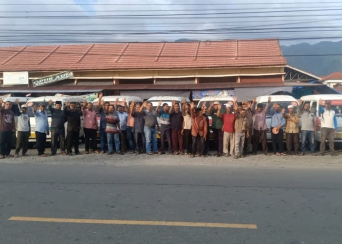 Persatuan Angkutan Umum Semurup-Muara Emat Kompak Dukung Deri-Aswanto