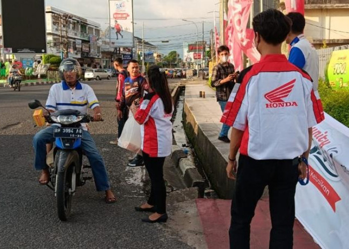 Honda Bikers Soleh, IMHJ dan Sinsen Menebar kebaikan di Bulan Suci Ramadhan 