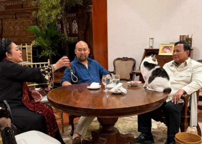 Penghujung Ramadan 1447 H, Begini Momen Hangat Prabowo Subianto Bersama Titiek dan Didit