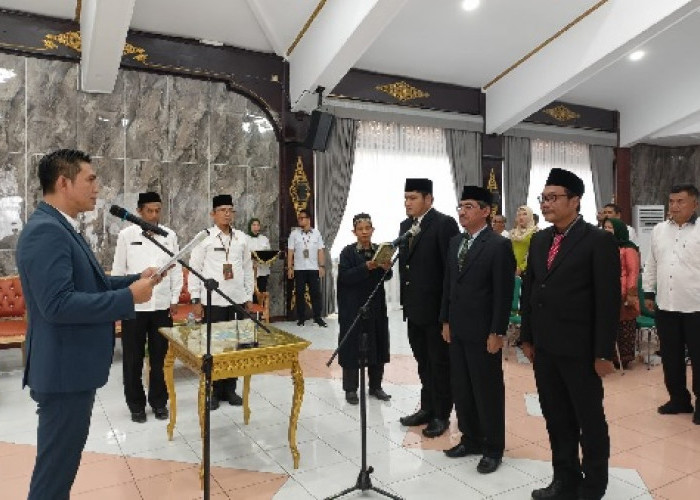 Fadhil Arief Lantik Tiga Pejabat Eselon II, Mantan Pejabat Kota Jambi Jadi Kepala Dinas PUTR 
