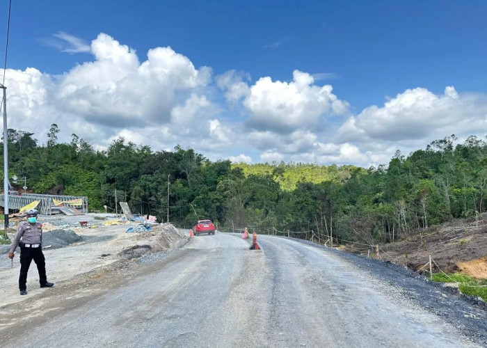 Jalan Lintas Riau-Sumbar Via Tanjung Alai Kembali Normal