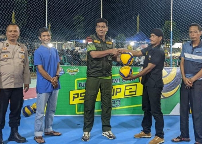 Wabup Nilwan Yahya Buka Turnamen Volly PSHT