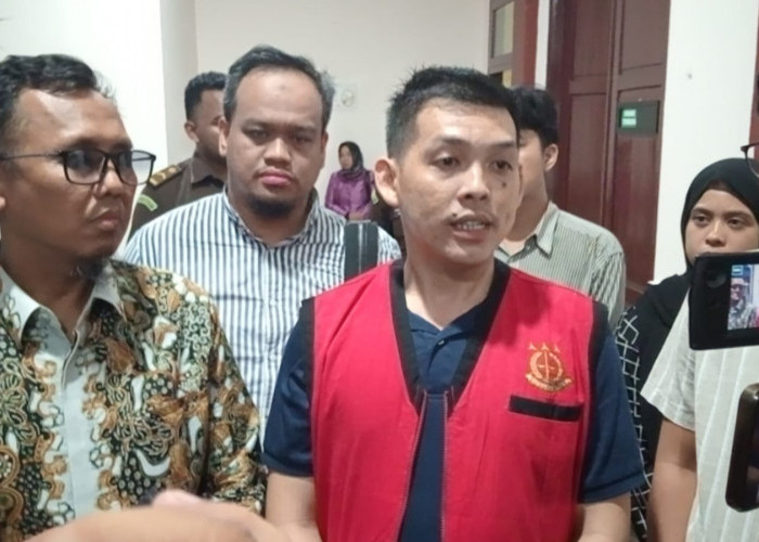 Sidang Kasus Pemalsuan Surat atau Dokumen Kapal Tongkang,  Ko Apex : Malah Saya yang Ditumbalkan