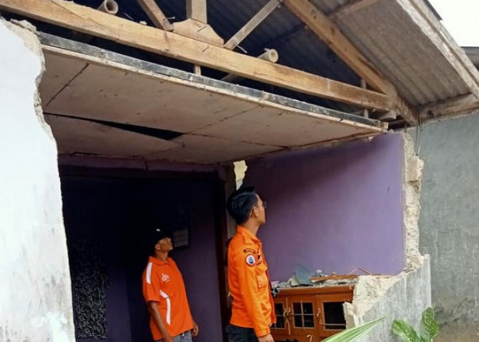 Update Gempa Bumi Guncang Kota Bogor, Puluhan Rumah Rusak
