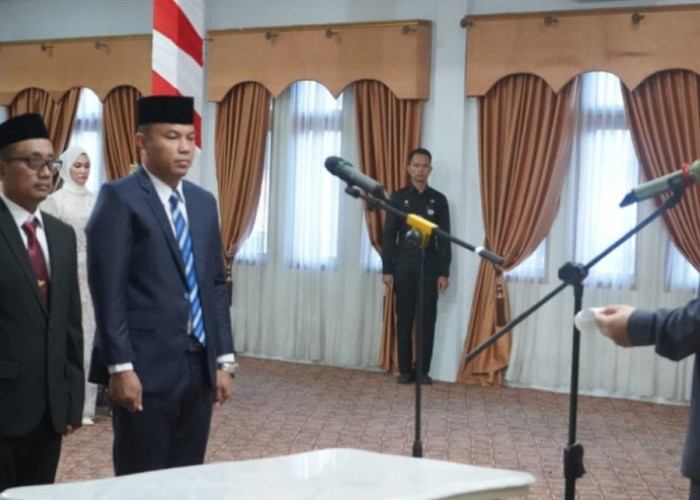 Bupati H M Syukur Lantik 2 Pejabat di Lingkup Pemkab Merangin, Ini Namanya