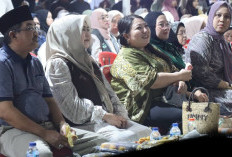 Bupati Tanjab Barat Hadiri Pergelaran Seni Budaya Minang dan India di Alun-Alun Kuala Tungkal