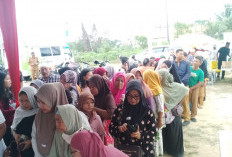 Warga Rela Antre Panjang Demi Sembako Murah, GPM Bahagia di Simpang Rimbo Ramai Diserbu