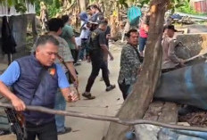 Puluhan Orang Kabur Saat Polisi Gerebek Arena Judi Sabung Ayam 
