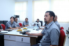 Evaluasi Kinerja KI, Kadiv Pelayanan Hukum Arahakan Perkuat Data Dukung & Strategi Capaian Target Triwulan lll