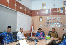 Kendalikan Inflasi, Wabup A Khafidh dan Sekda Zulhifni Ikuti Rakor Bersama Kemendagri secara Virtual