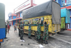 Danrem 042/Gapu Lepas Bantuan Sosial untuk Korban Bencana Sumatera Barat