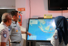 Jasa Raharja Serahkan Bantuan di Lubuk Minturun, Sumatra Barat, Pascabencana Banjir Bandang dan Tanah Longsor