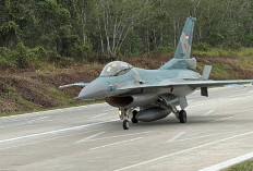 Jalan Tol Terpeka Catatkan Pendaratan Pesawat Tempur Pertama di Jalan Tol Indonesia