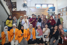 Limbah Pertanian Jadi Pangan Bergizi, Dosen Unja Kenalkan Jamur Edible kepada KWT Sipin Danau Sejahtera
