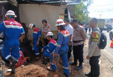 Pipa Minyak Pertamina Diduga Dibobol, Tumpahan Minyak Ditemukan di Saluran Got 
