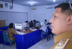 Tinjau TKA Hari Pertama di SMAN 4 Jambi, Kadisdik M. Umar Pastikan Pelaksanaan Berjalan Lancar, Diikuti Total 