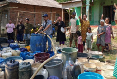 PTPN IV PalmCo dan Karyawan Salurkan 101 Ribu Liter Air Bersih Bantu Warga Terdampak Kekeringan di Banten