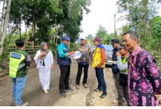 Bertahun Rusak Parah, Jalan Talang Kemulun Diperbaiki