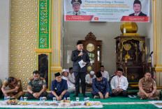 Kemas Faried Serahkan Ambulans Jenazah ke Masjid Jamiatul Ulum, Gratis untuk Penyelenggaraan Jenazah Warga 