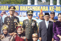 Danrem 042/Gapu Hadiri Upacara Hari Bhayangkara Ke-80, Perkuat Sinergitas TNI-Polri untuk Masyarakat