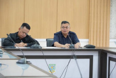 RDP dengan Bank Jambi dan OJK, Kemas Faried Minta Layanan Wajib Normal Sebelum 1 Maret