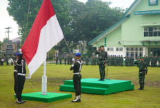 Kasrem 042/Gapu Pimpin Upacara Bendera 17-an, Tekankan disiplin dan Kepedulian terhadap Rakyat
