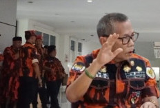 ‘Digeruduk’ Pemuda Pancasila, Ketua DPRD Janji Bentuk Pansus Percepatan Jalan Khusus Batubara