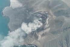 Intensitas Erupsi Anak Krakatau Menurun, Badan Geologi Tetap Tetapkan Status Siaga