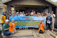 Dosen FEB UNJA Perkuat Pengelolaan Keuangan UMKM Pesisir Kampung Laut melalui Edu Finance