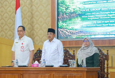 Bupati Anwar Sadat Kukuhkan KKMD, Dorong Regulasi Pengelolaan Mangrove di Tanjab Barat