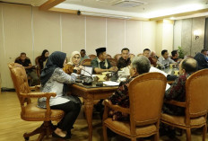 Banyak Guru Pensiun di Provinsi Jambi, Komisi IV Konsultasi ke Kementerian 