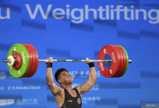 Lifter Rahmat Erwin Abdullah Raih Medali Emas Angkat Besi Kelas 73 kg di Asian Games 2026