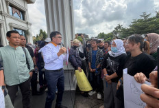 Jawab Tuntutan MBG Ribuan Massa, Waka DPRD Ivan Wirata : Tata Kelola Yang Perlu Diperbaiki, Bukan Penghentian 