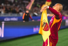 AS Roma Gunduli Pisa 3-0, Donyell Malen Cetak Hattrick