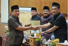 Bupati Anwar Sadat Hadiri Paripurna, DPRD Sampaikan Pemandangan Umum Fraksi atas LKPJ 2025