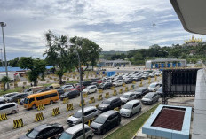 H+2 Natal, Aktivitas Pemudik di Pelabuhan Bakauheni Ramai Lancar 