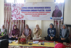 Ubah Sampah Jadi Karya, Hj. Fadhilah Sadat Buka Lomba Kreasi Bunga Berbahan Limbah