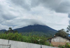 Aktivitas Gunung Api Kerinci Meningkat, Status Tetap Waspada Level II