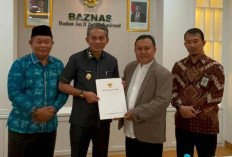 Pemkab MUaro Jambi Serahkan 10 Besar Calon Pimpinan Baznas ke Pusat