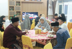 Open House Idulfitri di Rumah Dinas Sekda Tanjab Barat, Pererat Silaturahmi Pemerintah dan Masyarakat